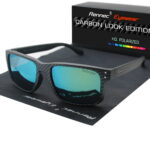 Motorsport Sonnenbrille in Carbon Optik mit polarisierten Gläsern tuerkis blau bei Luxxada Shoppen