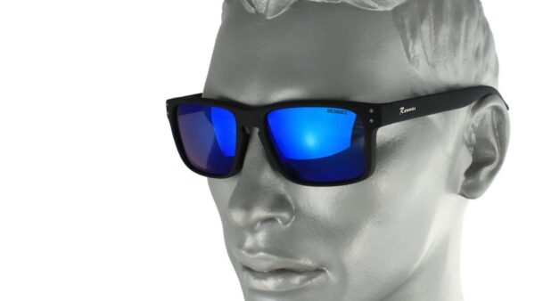 Jetzt Sonnenbrille Schwarz Matt Rechteckig dunkel Blau Verspiegelt bei Luxxada shoppen