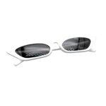 Luxxada Micro Cateye sonnenbrille weißer Rahmen schwarze Glaeser liegend